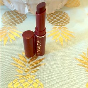 BN Clinique Black Honey almost lipstick